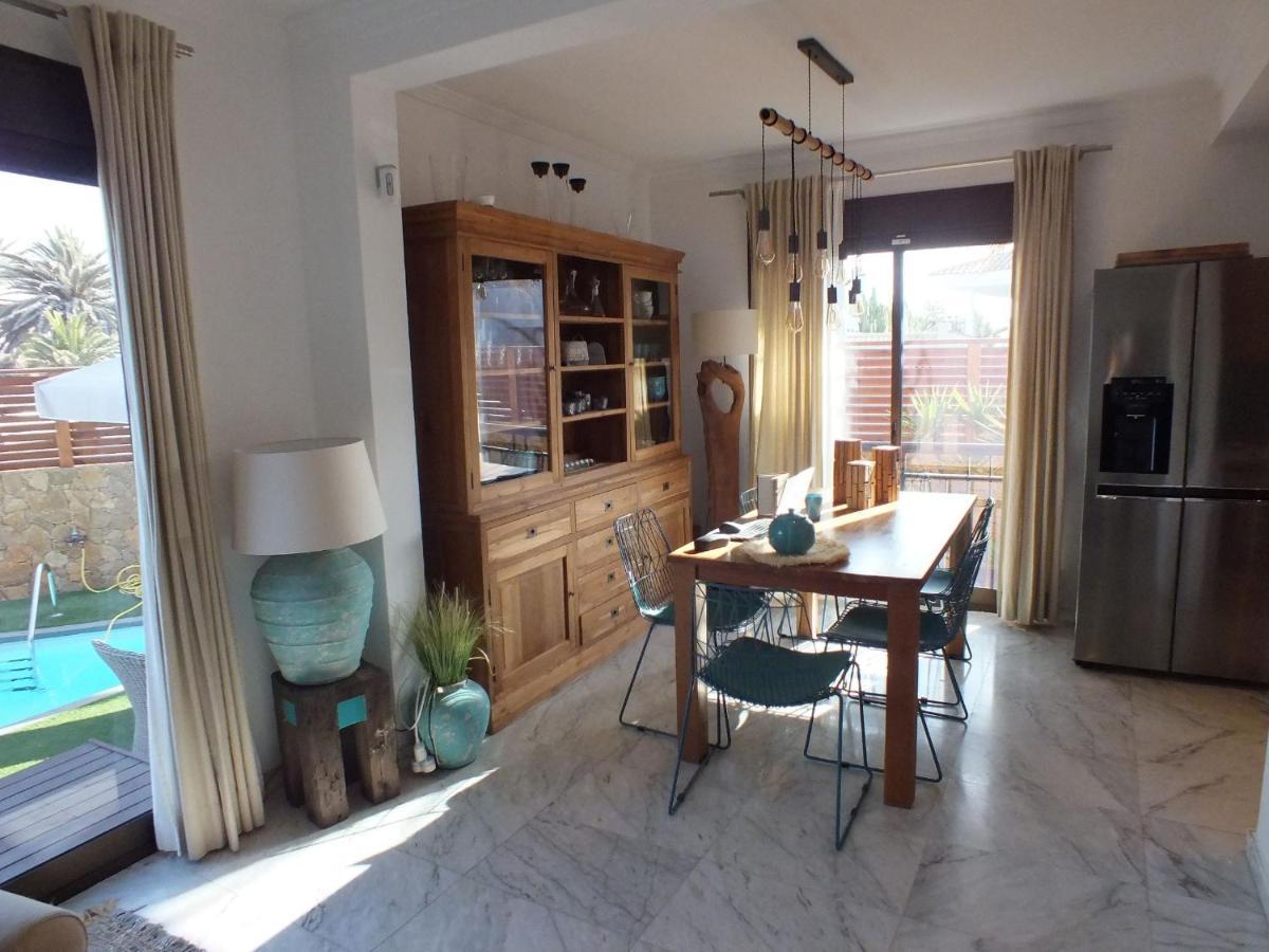 Paradise Beach House: Piscina Privada, Playa 100M Corralejo Exterior photo