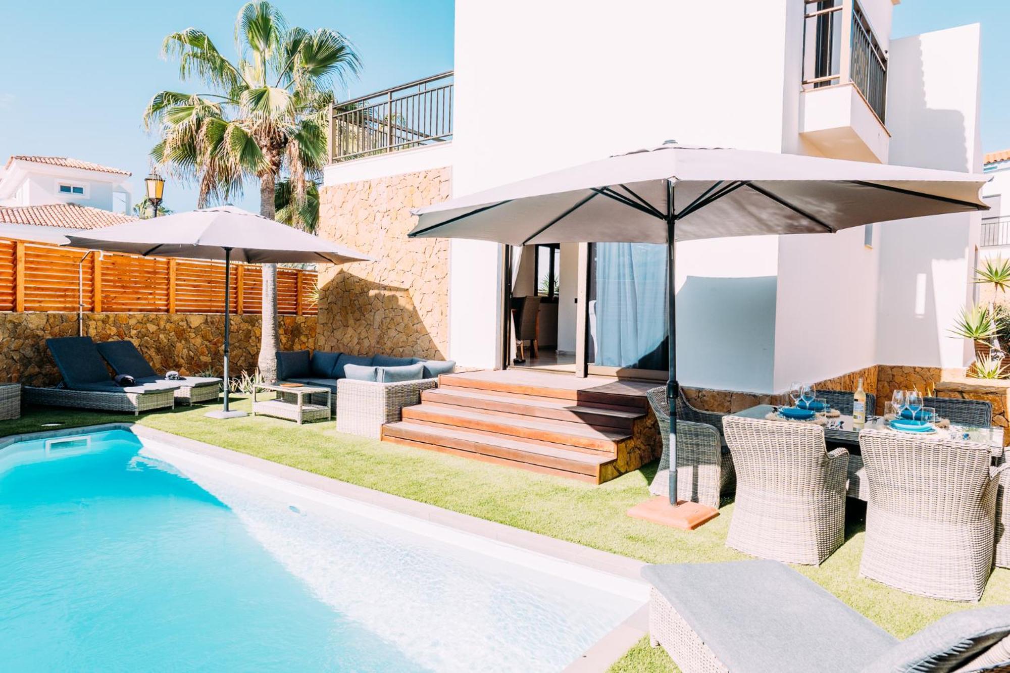 Paradise Beach House: Piscina Privada, Playa 100M Corralejo Exterior photo