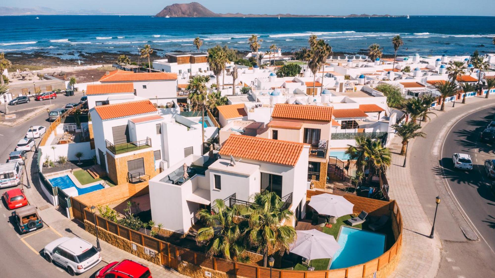 Paradise Beach House: Piscina Privada, Playa 100M Corralejo Exterior photo
